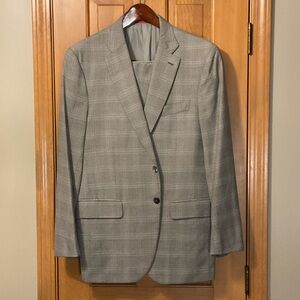 Isaia Light Gray Checkered Suit 42R